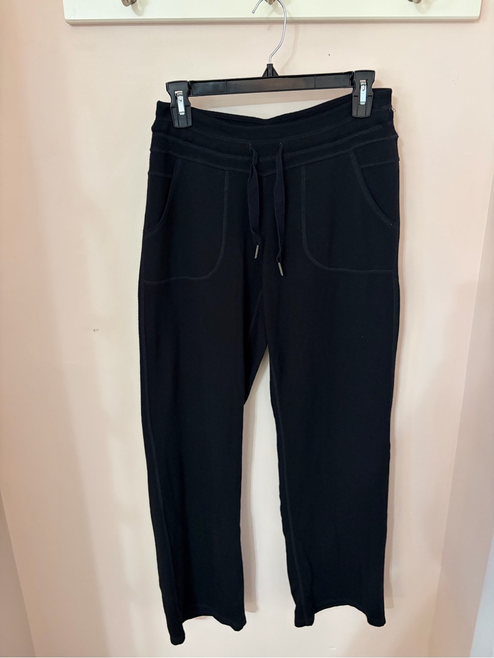 Athleta Women’s Black Sweatpants